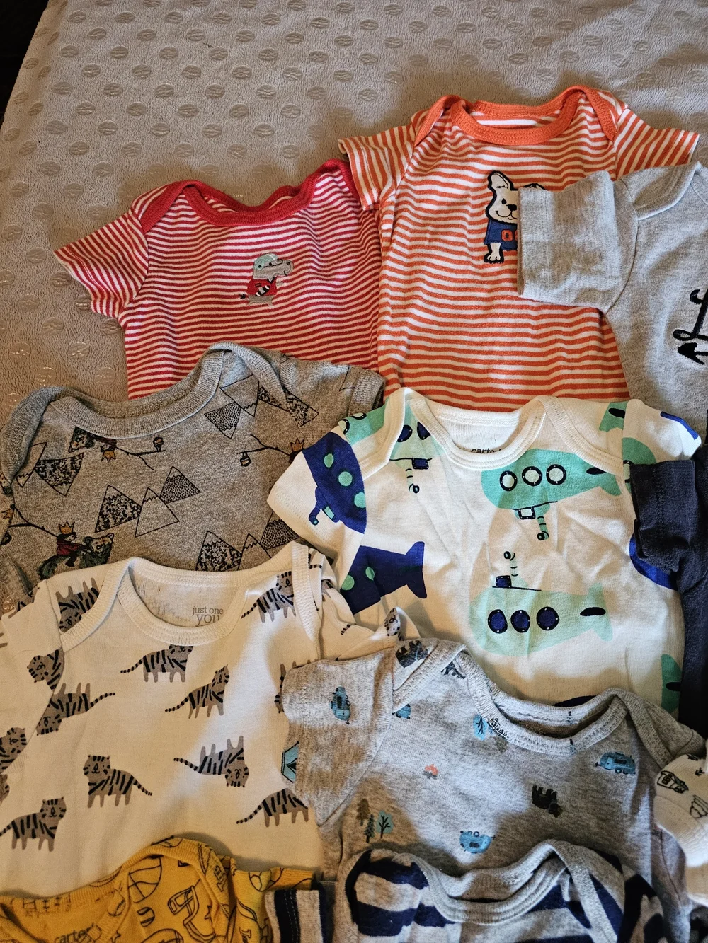 Baby Boys Mixed Onesie Bundle - Stripes, Graphics & Prints Size 3-6 Month